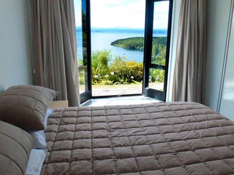 Serenity On Wakeman Taupo Eksteriør billede